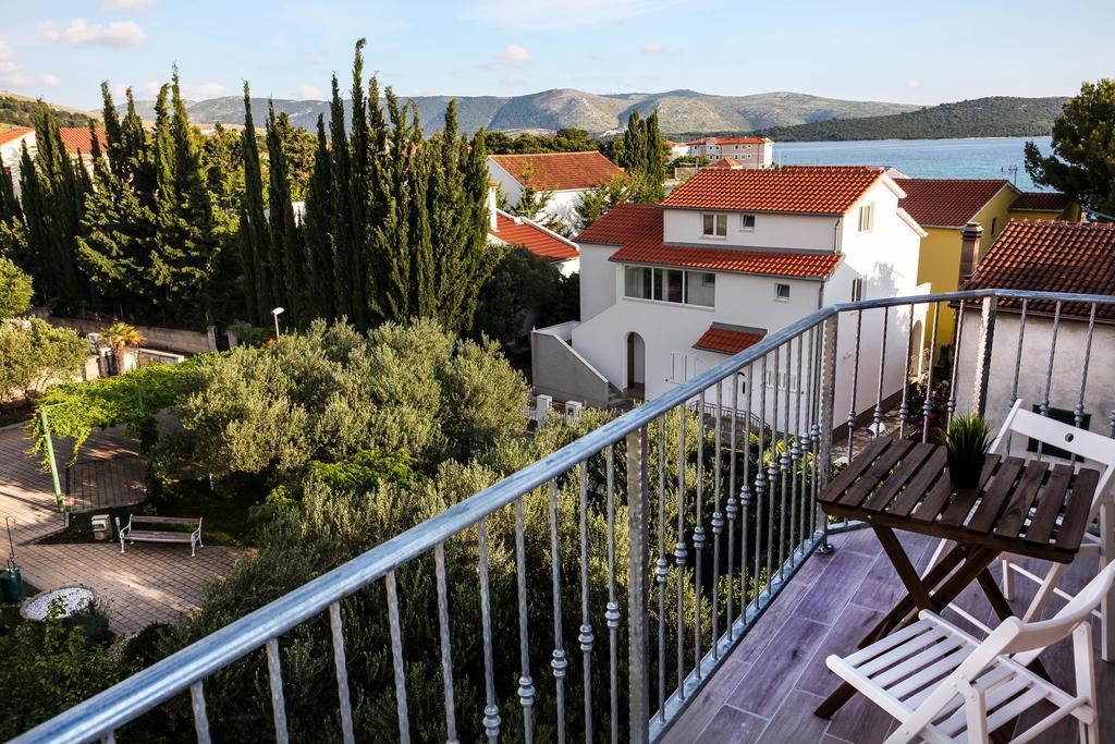 ז'אבוריץ' Apartments Rajna מראה חיצוני תמונה